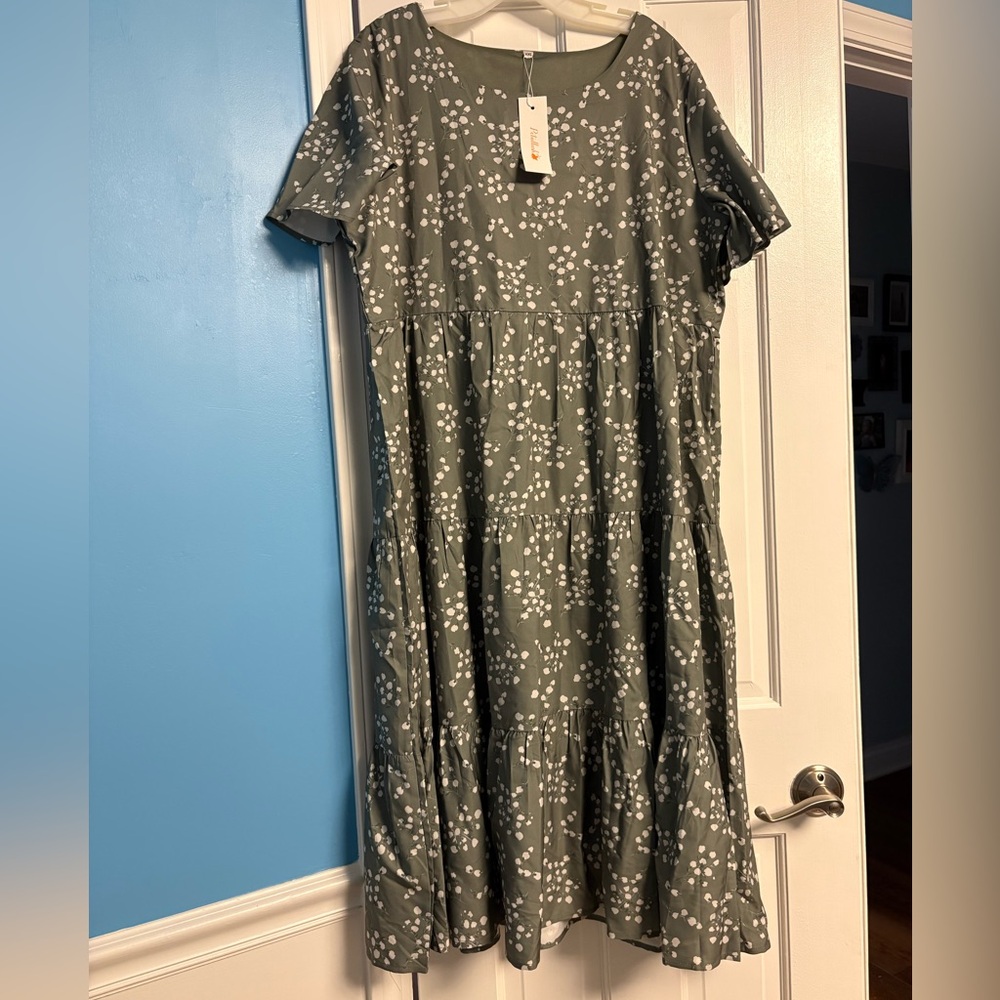 NWT Petallush Olive Floral Midi Ruffle Flutter Sleeve Dress Size XXL H31